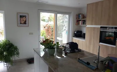 Kot bij bewoner te huur in Laken