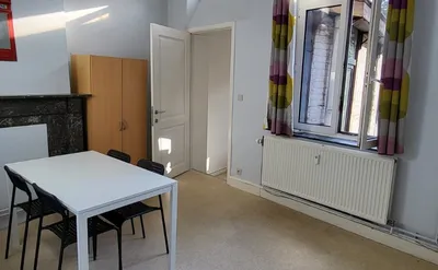 Kot (kamer in huis delen) in Luik St Gilles