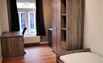 Kot (kamer in huis delen) in Bergen Intra-Muros
