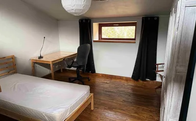 Kot bij bewoner te huur in Namen: andere