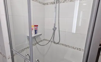 Kot bij bewoner te huur in Jambes