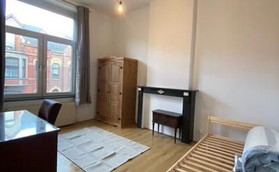 Kot (kamer in huis delen) in Namen Sources