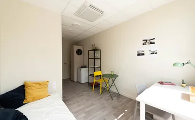 Room in student residence in Woluwe-Saint-Lambert