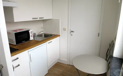 Kot in owner's house for rent in Woluwe-Saint-Pierre