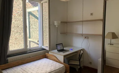 Room in student residence in Saint-Gilles