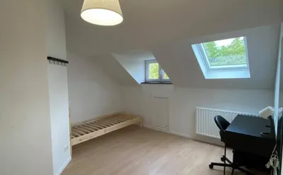 Kot in owner's house for rent in Anderlecht
