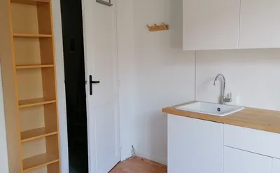 Kot in owner's house for rent in Anderlecht