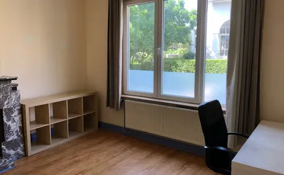 Kot/room for rent in Namur Sources