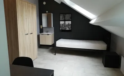 Kot/room for rent in Bomel-Heuvy