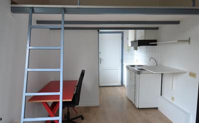 Kot/studio for rent in Avroy/Guillemins