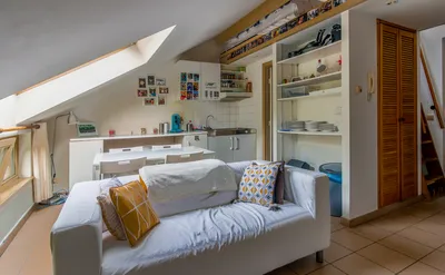 Kot/studio for rent in Les Bruyères
